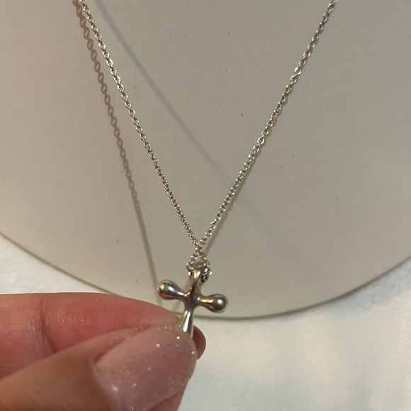 Tiffany & Co. 925 Silver Teardrop Cross Necklace 🩶 - Picture 3 of 6